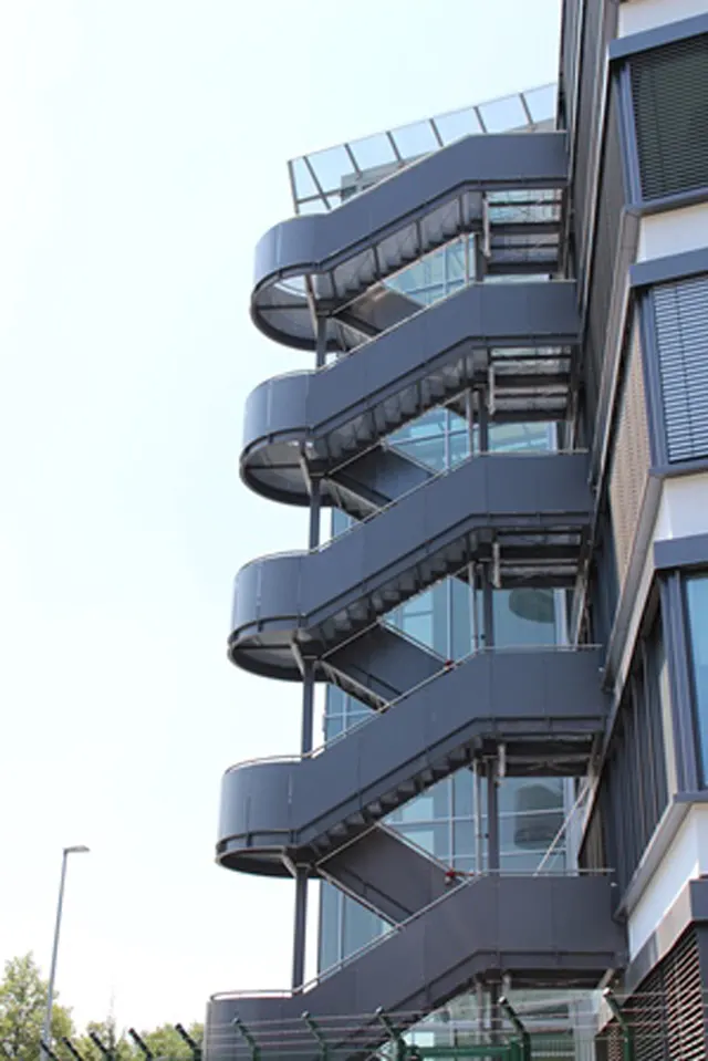 Verwaltungsgebäude – Ingelheim – Bild 4