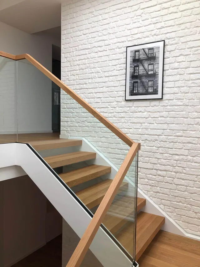 Verbindungstreppe – Bürogebäude – Bild 3