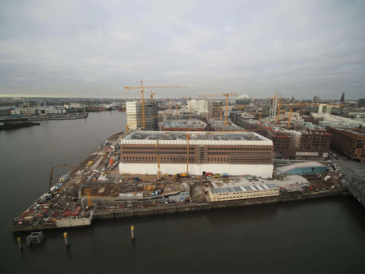 Westfield, Überseequartier Hamburg